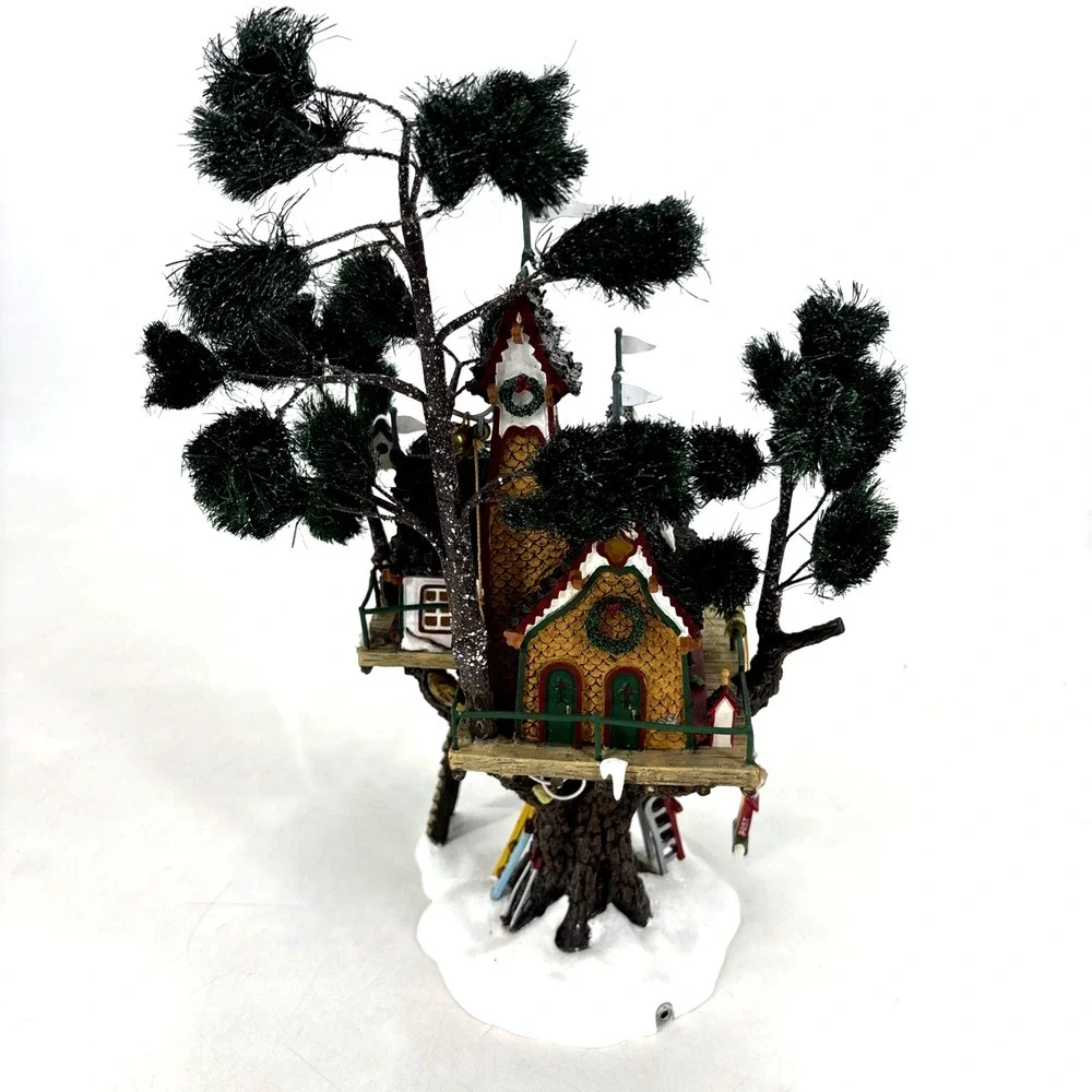 Dept 56 Town Meeting Hall Tree House North Pole, Woods Entrance, Snowman & Elf